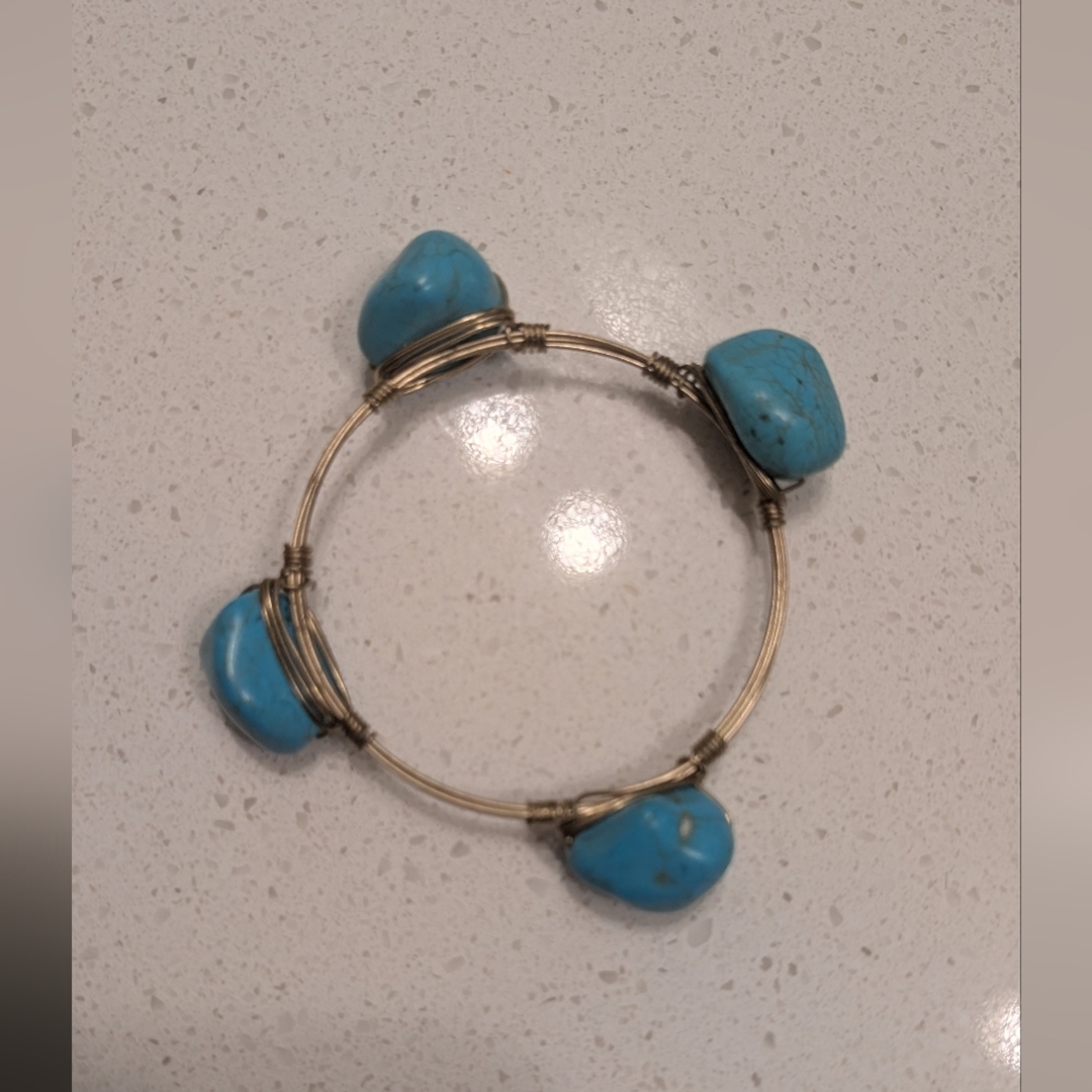 Turquoise Stone Wire Bracelet